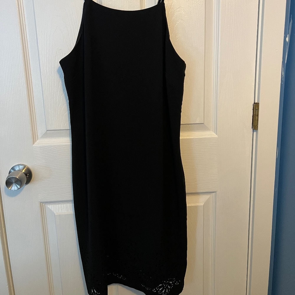 Spaghetti Strap Black Sheeth Dress